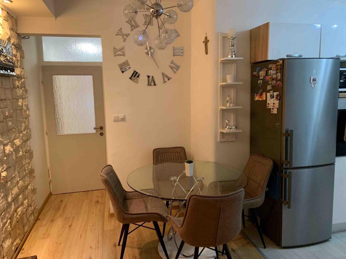 Apartment Beg Rab Town Exteriör bild